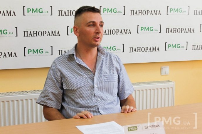 "Місцеві вибори - остання соломинка для "Єдиного Центру", – політичний оглядач – 02