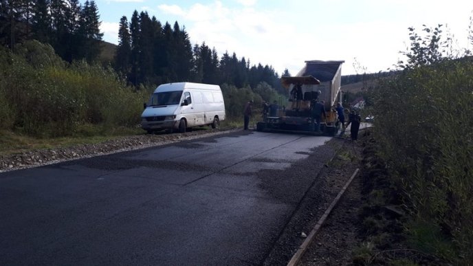 На Міжгірщині ремонтують дорогу районного значення – 03