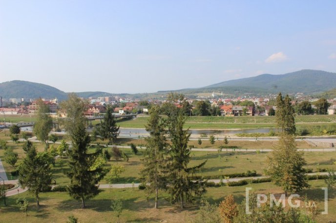 У парку "Перемога" запрацювало оглядове колесо – 08