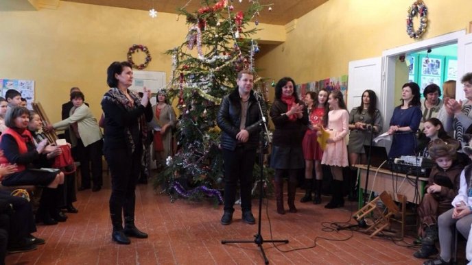 Біловарська школа приймала вітання з півстолітнім ювілеєм – 01