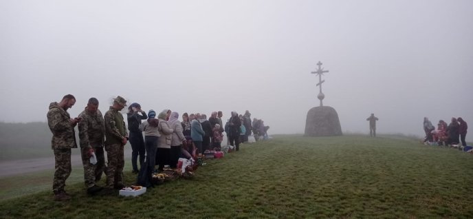 Пасочка у шоломі: як гірські штурмовики Великдень святкували – 02
