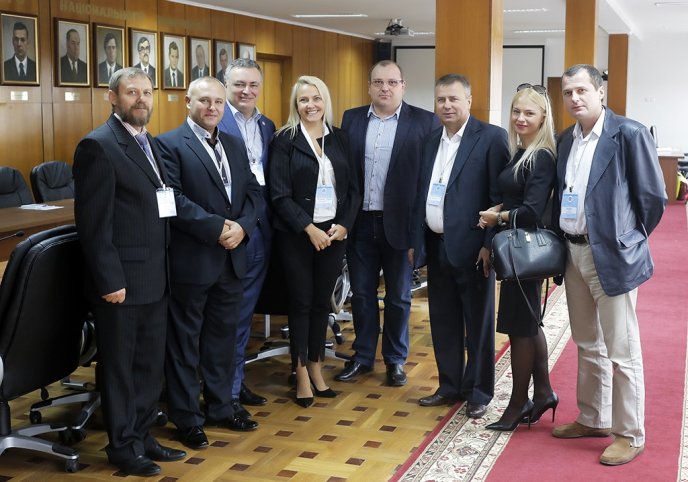 Нейрохірурги з шести країн світу завітали до Ужгорода (ФОТО) – 06