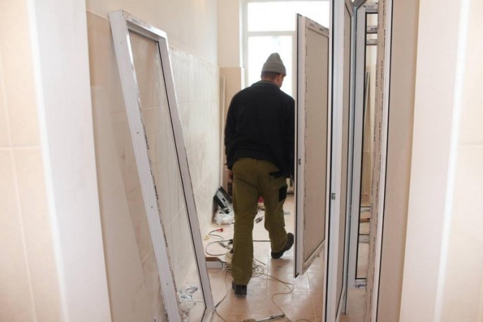 На ремонт одного з ліцеїв Мукачева виділили півмільйона гривень – 02