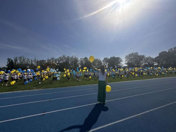 На стадіоні у Мукачеві відбулись Малі Олімпійські Ігри – 03