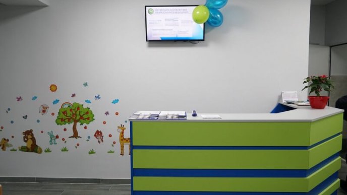 У Мукачеві відкрили оновлену амбулаторію медцентру "Сім’я" – 02