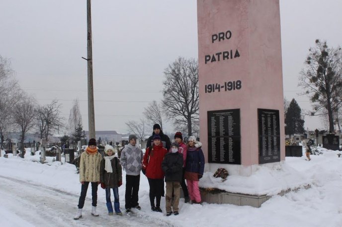 Мукачівські гуртківці дослідили зв’язок між вагомою історичною подією та Закарпаттям – 11 Мукачівські гуртківці дослідили зв’язок між вагомою історичною подією та Закарпаттям – 11
