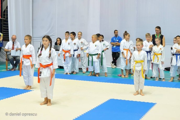 Закарпатці гідно виступили на Чемпіонаті Світу з Шотокан карате-до – 02