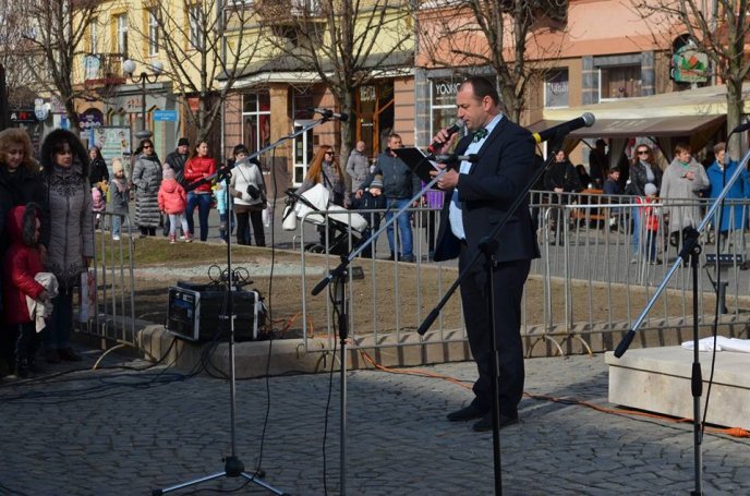 У Мукачеві урочисто відкрили пам’ятник Святому Мартину – 05