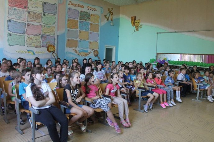 Літній відпочинок з користю або Як мукачівська дітвора вчить іноземні мови – 16