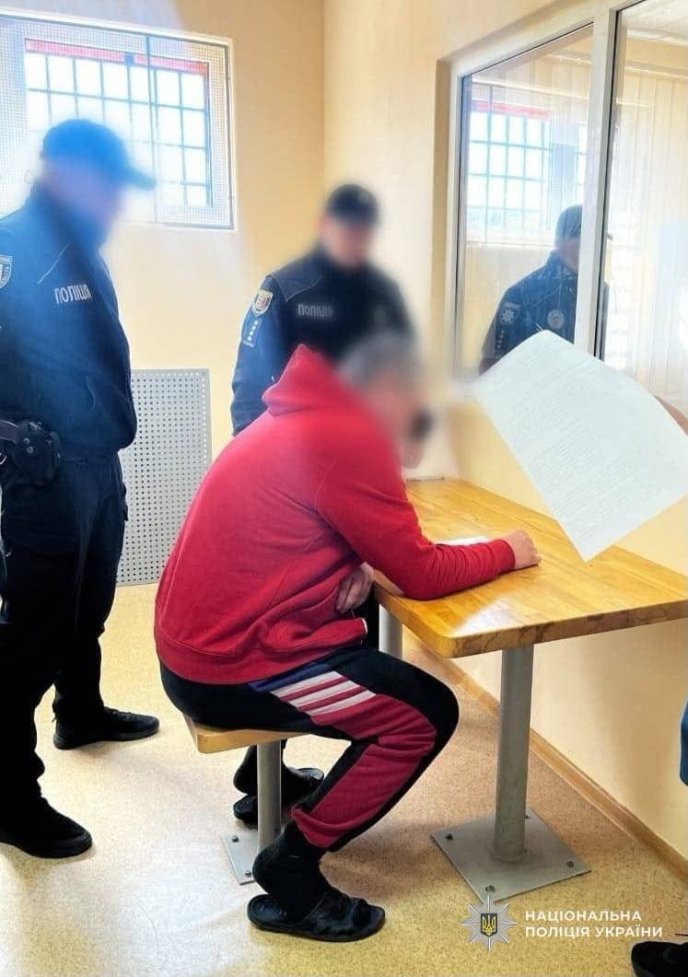 Скандал у дитбудинку на Закарпатті: дівчина два роки зазнавала сексуального насильства – 01