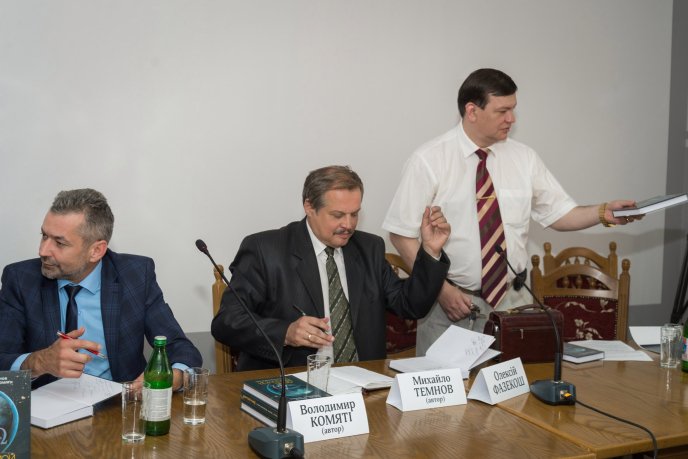 У Мукачеві з ініціативи адвокатів говорили про роль інтелігенції в об’єднанні української держави – 07