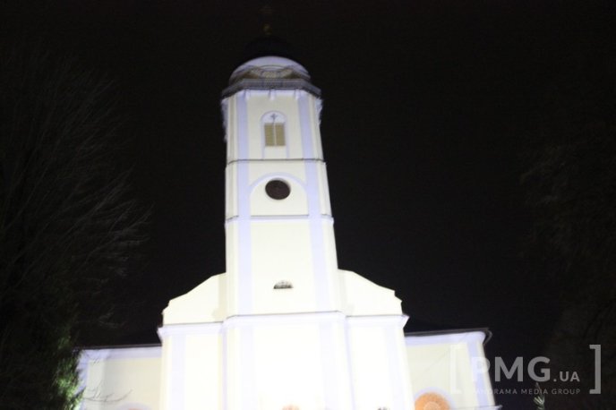 Мукачівці урочисто перевели головні годинники міста на літній час – 11