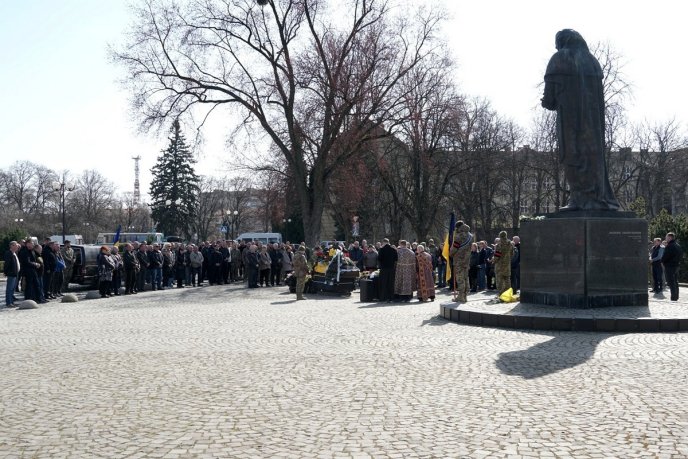 В Ужгороді попрощалися із підполковником – 03