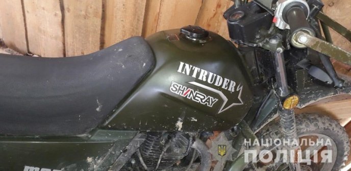 Правоохоронці викрили зловмисників, причетних до понад 10 злочинів – 02