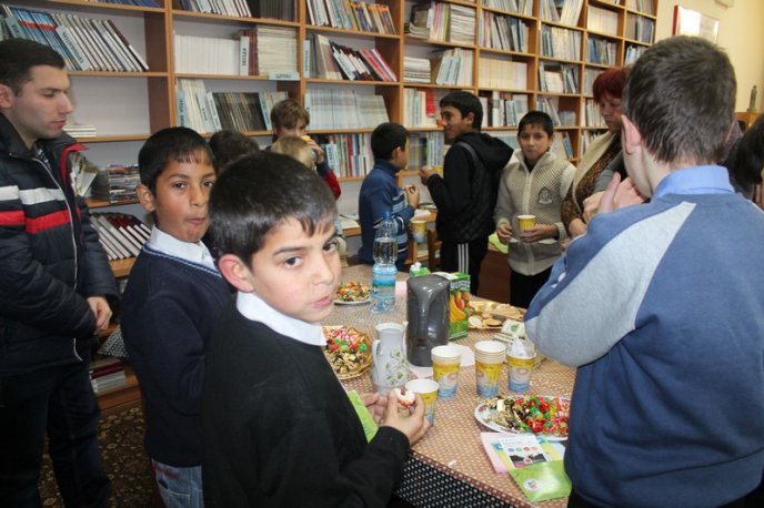 Обласну наукову бібліотеку на кілька годин перетворили на міні-лабораторію – 11