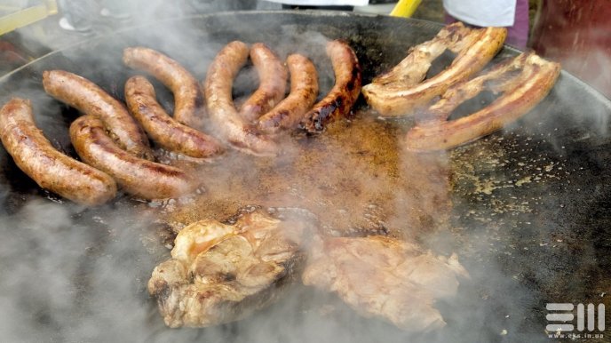 На Берегівщині стартував традиційний фестиваль різників – 03