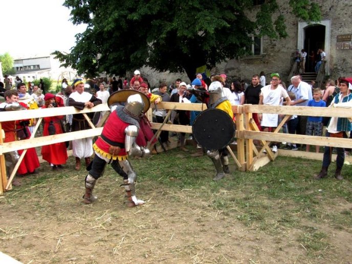 У Чинадіївському замку проходив фестиваль "Срібний Татош" – 10