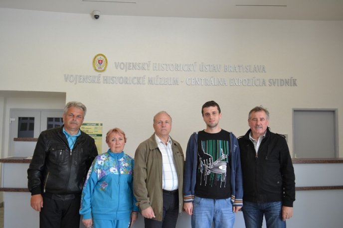 Делегація керівного складу "Закарпаття-Щит" та "Клубу 128 дивізії" відвідала воєнно-історичний музей у місті Свидник (ФОТО) – 04