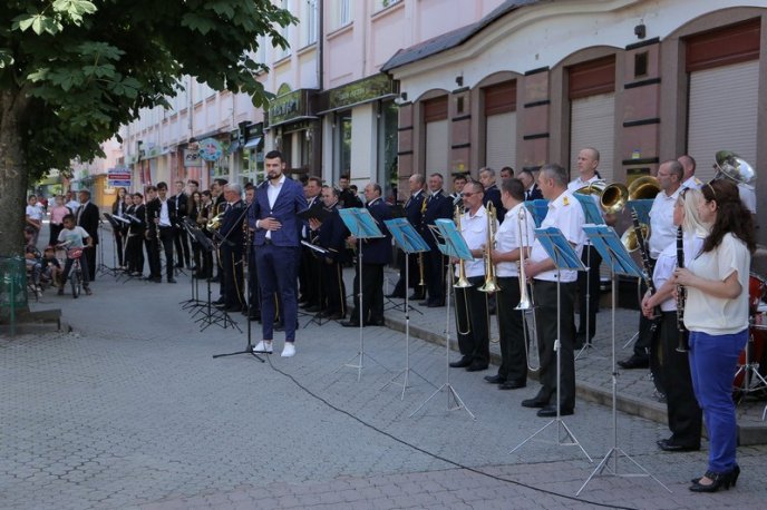 У центрі Мукачева відбувся фестиваль духової музики – 01