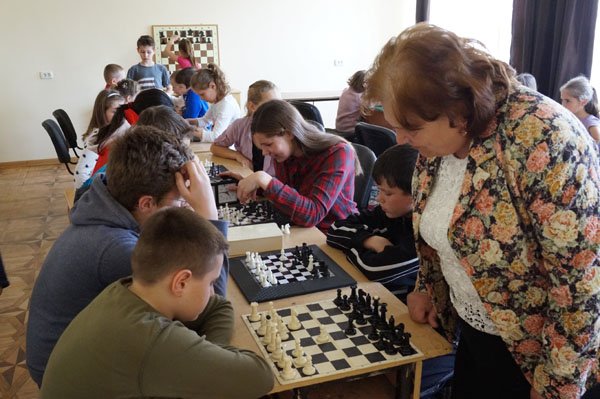 У Тересві відкрили шаховий гурток – 06 У Тересві відкрили шаховий гурток – 06