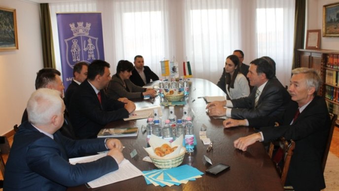 Закарпаття налагодило міжрегіональну співпрацю із найбільшою областю Угорщини – 04