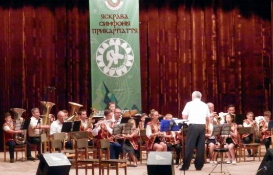 Юні музиканти з Іршавщини повернувлись додому лауреатами фестивалю-конкурсу оркестрів на Прикарпатті – 03