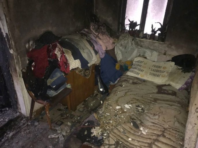Чоловік спалив власний будинок? Подробиці від рятувальників – 02