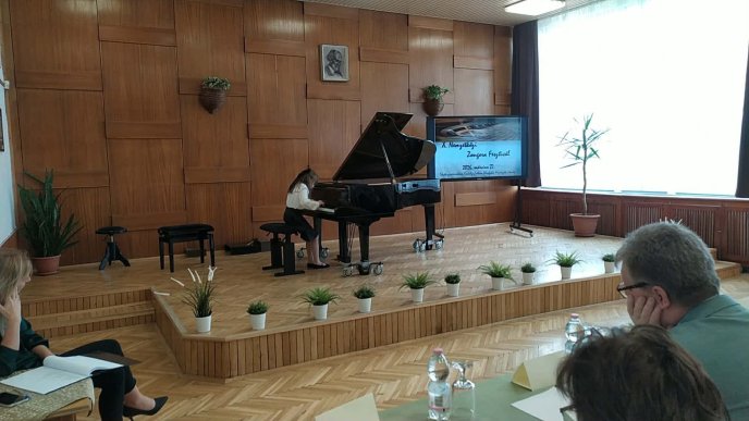 Юна закарпатська піаністка здобула бронзу на Міжнародному конкурсі – 04