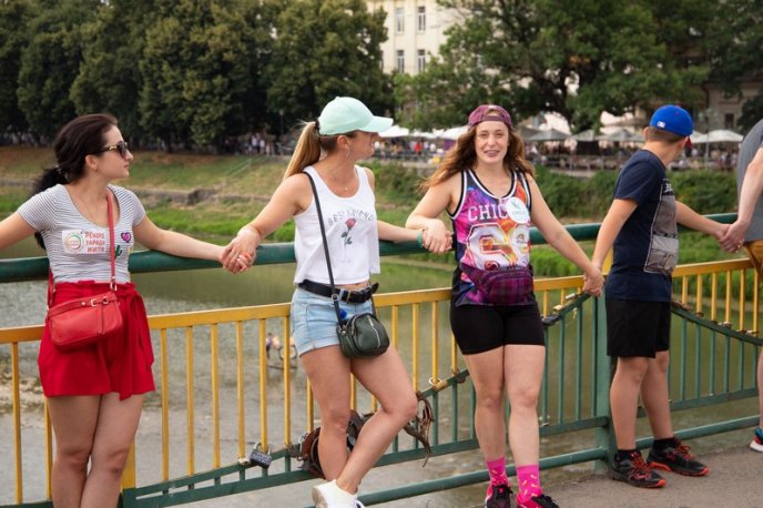 В Ужгороді встановили національний рекорд України: ФОТО – 07