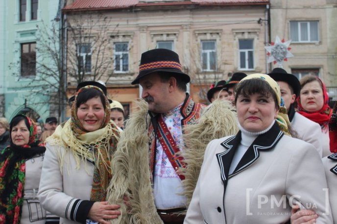 У Мукачеві урочисто відкрили фестиваль "Червене вино – 2016" – 11