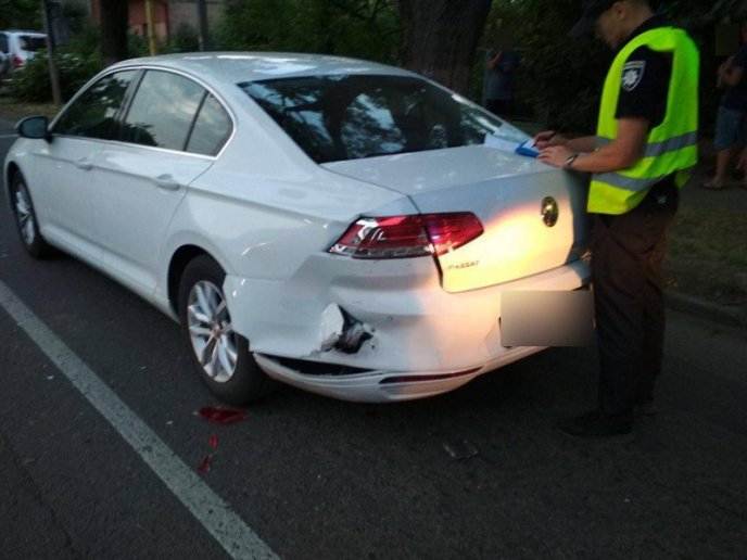 Аварія в Ужгороді: винуватець ДТП неабияк здивував патрульних – 02