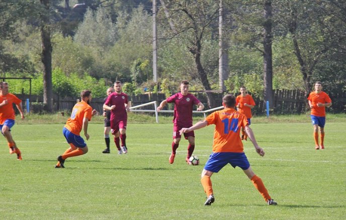 У Рахові пройшов VII Міжнародний меморіальний турнір із футболу на честь І. Чуси та В. Шорбана  – 07