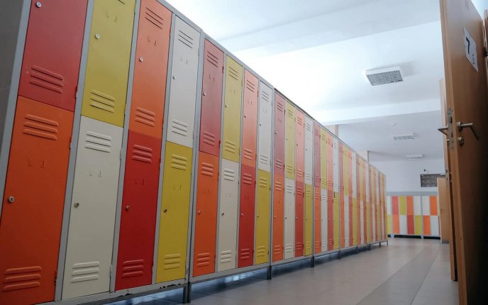 В Угорщині відкрили першу державну двомовну школу для українських дітей – 04