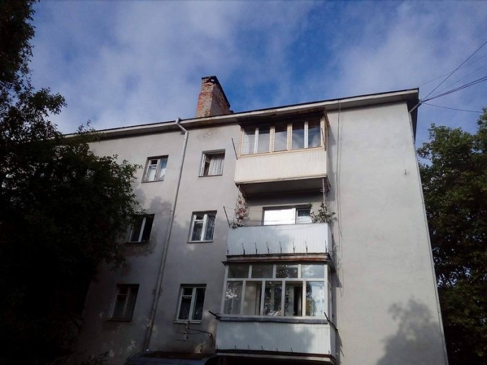 Чому мешканці мікрорайону "Доси" бояться ходити під власним будинком – 02