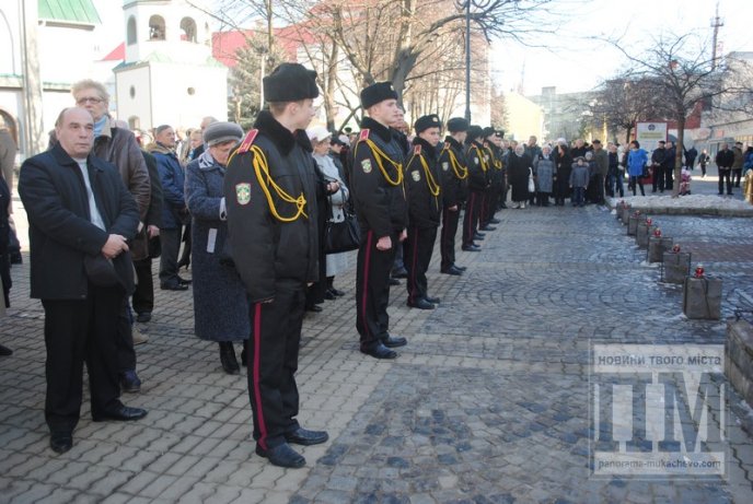 Мукачівці вшанували пам’ять загиблих воїнів-інтернаціоналістів (ФОТОРЕПОРТАЖ) – 08