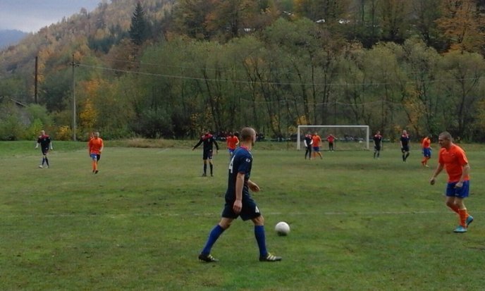 Як на Тячівщині підтримують футбол – 06