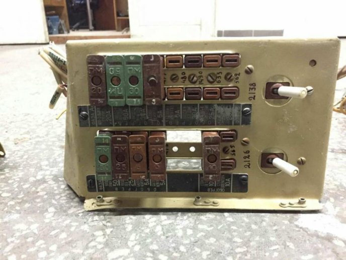 На Закарпатті СБУ попередила контрабанду комплектуючих до військової авіації – 04