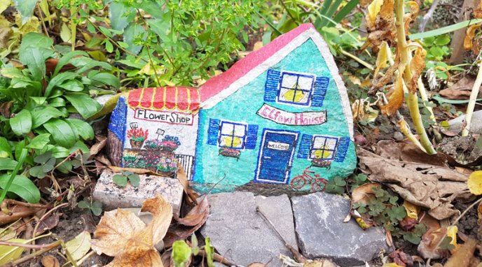 Ужгородка створює мініатюрні фантастичні будиночки для ельфів – 04