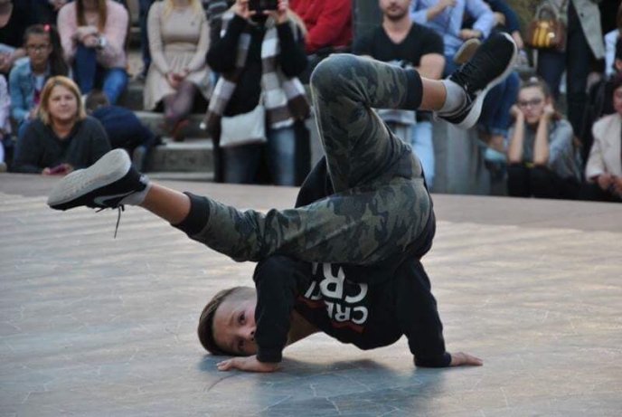 У Мукачеві влаштували справжнє шоу під відкритим небом – 05