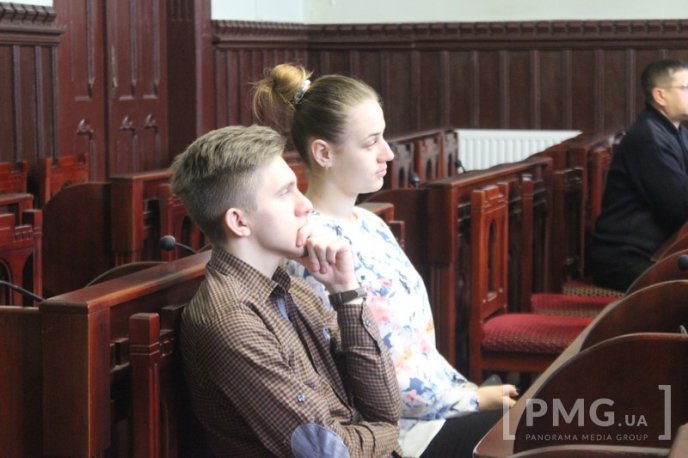 До Дня Соборності України у Мукачеві відбувся круглий стіл – 03