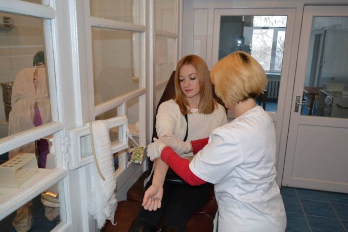 Патрульні поліцейські Ужгорода стали донорами крові – 03