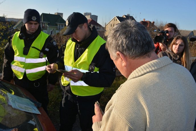 В області влаштували перевірку для водіїв – 05