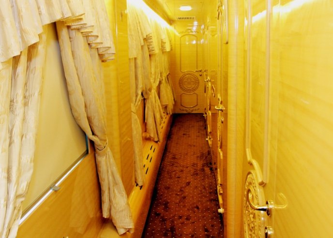 "Укрзалізниця" показала розкішні вагони, які обладнані ванною, кухнею, залою відпочинку і спальнею – 16