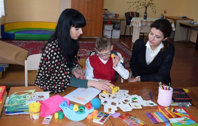 В Ужгородській міськраді розповіли, чому дружина Порошенка відвідала саме школу №20 – 07