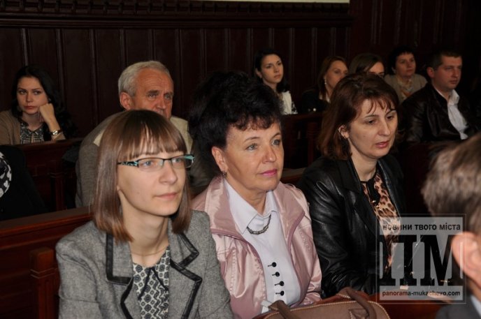 У Мукачеві нагородили лауреатів конкурсу "Шукаємо молоді педагогічні таланти" (ФОТО) – 08