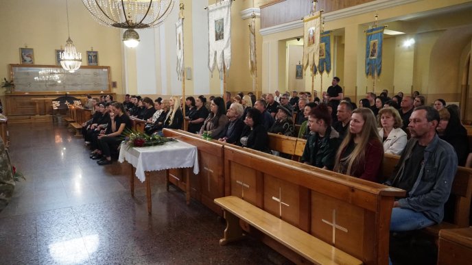 У Мукачеві попрощалися із полеглим Героєм  – 11