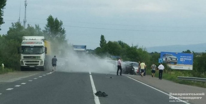 В Ужгороді на об’їзній сталася аварія – 04