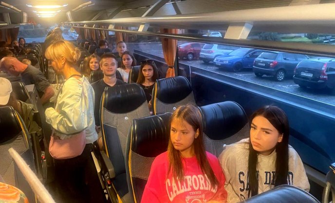 36 юних закарпатців відпочиватимуть у Словаччині – 04