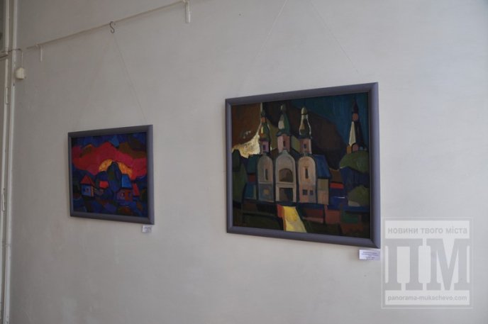 У Мукачеві відкрилась виставка картин до Дня Незалежності України (ФОТОРЕПОРТАЖ) – 07