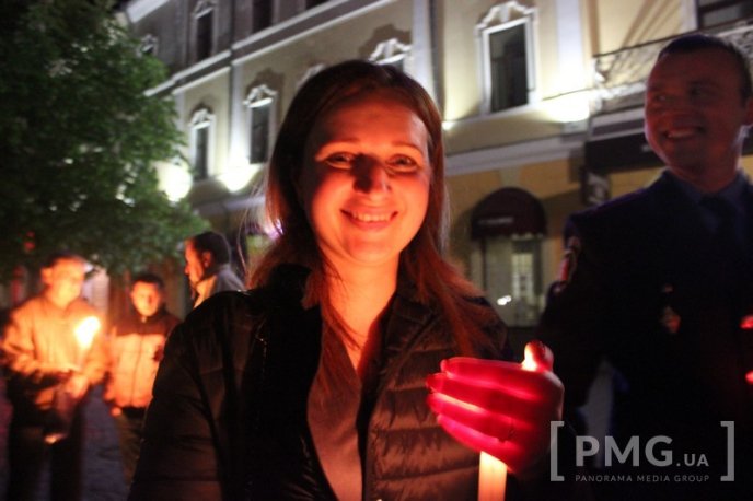 Мукачівці зустріли Благодатний Вогонь, який зійшов у Єрусалимі – 32